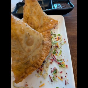 Vegetable samosa