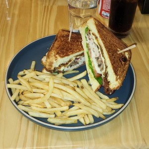 Sandwiches - Pollo Club