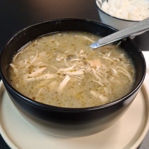 sopa de pollo 