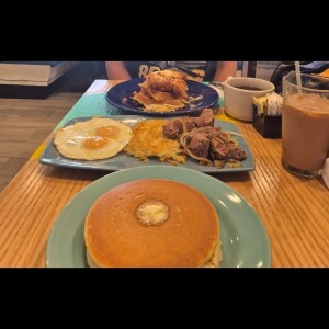 waffles con pollo