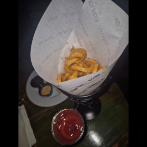 curly fries