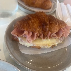 Jamón y queso gouda