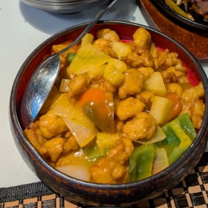 Pollo en salsa agridulce