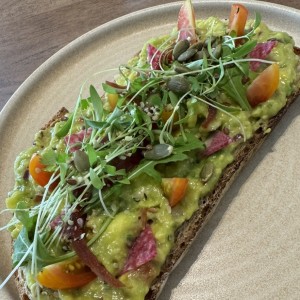 Avocado tost