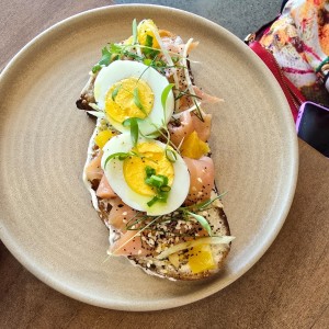 Sammy Toast + extra huevo