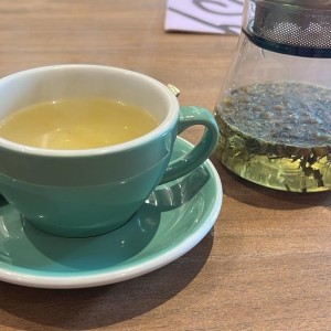 Infusion de limon con manzanilla