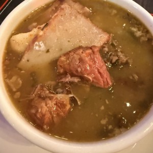 Sopa de costillas