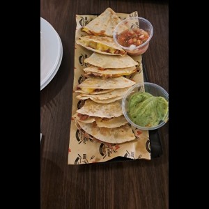 quesadillas con brisket