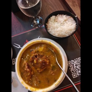 Sopa de costillas con arroz blanco 