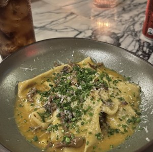 Parpadelle con rabo de res