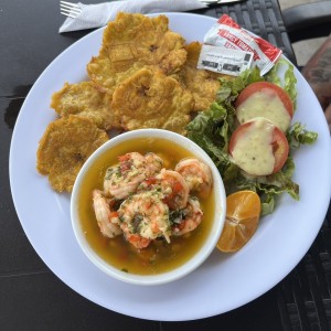 MAIN PLATE - Camarones al ajillo