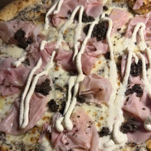 LE PIZZE - Prosciutto e funghi
