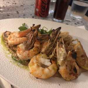 Langostinos al ajillo