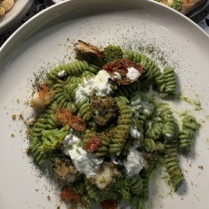 Fusilloni pesto pistacchio