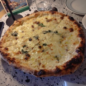 LE PIZZE - 4 formaggi