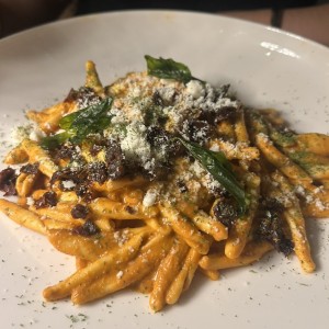 Strozzapreti Al Pesto Sicilia