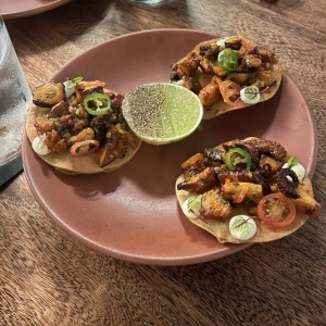 Tostadas de pulpo