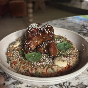 Arroz chaufa de costilla