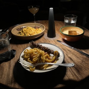 Fideos de Udon con carne en palito