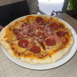 Pizzas - Pizza 4 Carnes