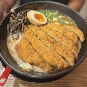 Tonkatsu ramen 