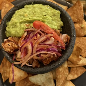 Ceviche de Chicharron con guacamole