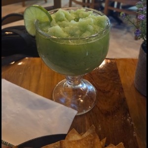 limonada hierba buena