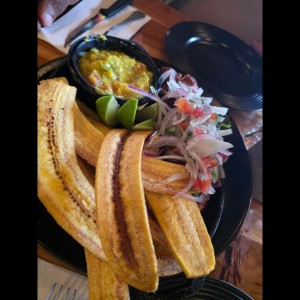 ceviche fe chicharron