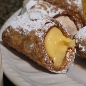 Cannoli