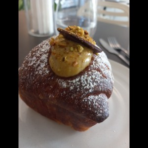 cornetto de pistacchio