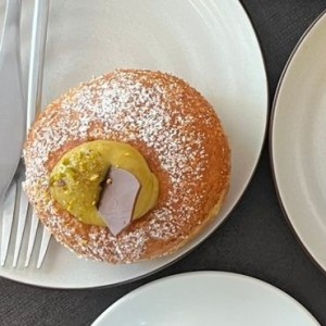 Bombolone al Pistacchio