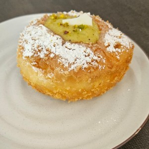 bomboloni de pistacho