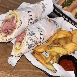 EINSTEIN SUBS - NY PASTRAMI