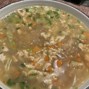 THAI GLASS NOODLE SOUP/ pork