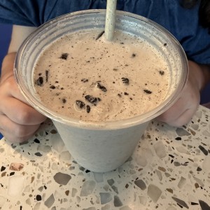 Oreo milkshake