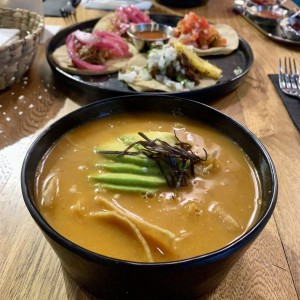 Sopa de Tortilla, cremosa y reconfortante