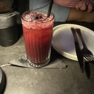 Mocktail de frutos rojos