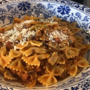 Pasta con chorizo