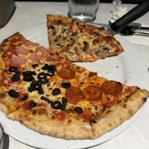 Pizza Quatro Stagioni