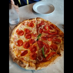 Pizza Mista