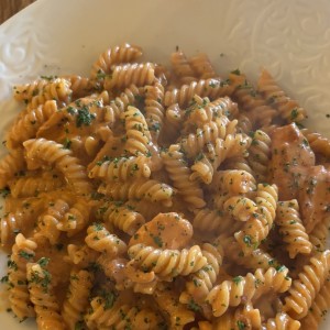 Fusilli al Salmone