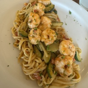 Pasta con camarones