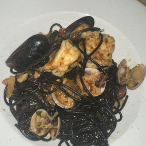 LA PASTA - Nero allo scoglio