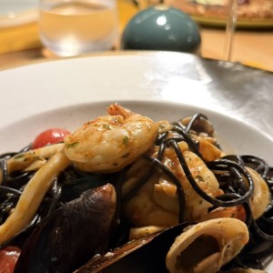 LA PASTA - Nero allo scoglio