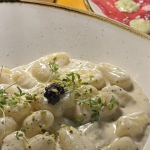 PASTA COSTRUITA - Gnocchi 4 formaggi