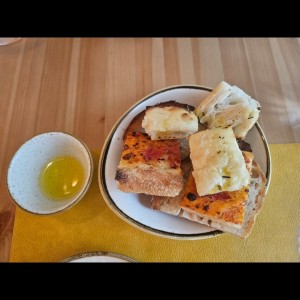pan y focaccia de la casa