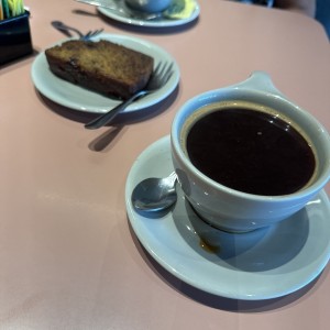 Amenricano con banana cake
