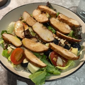 Ensalada de pollo