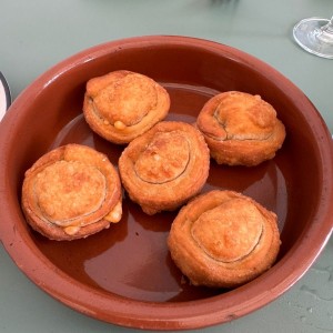 Panzerotti de mozzarella