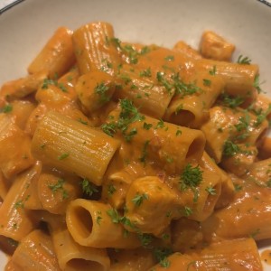 Rigatoni al pollo
